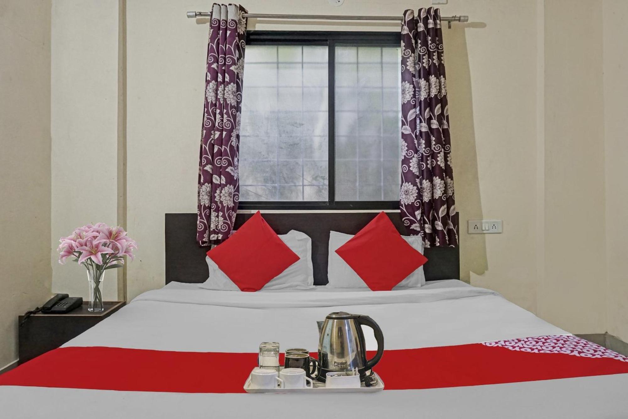 Hotel O R K Exclusive Hinjawadi Extérieur photo